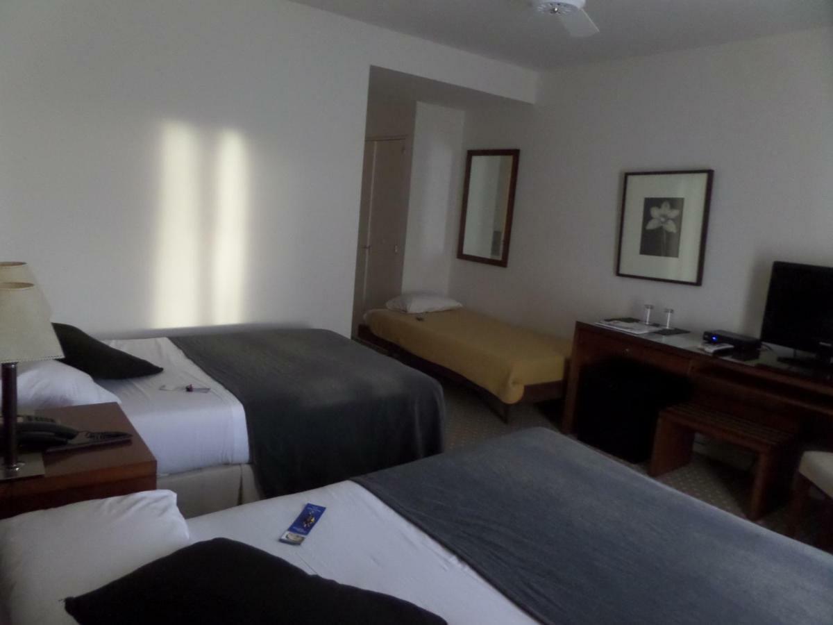 Elegance Hotel Tandil Zimmer foto